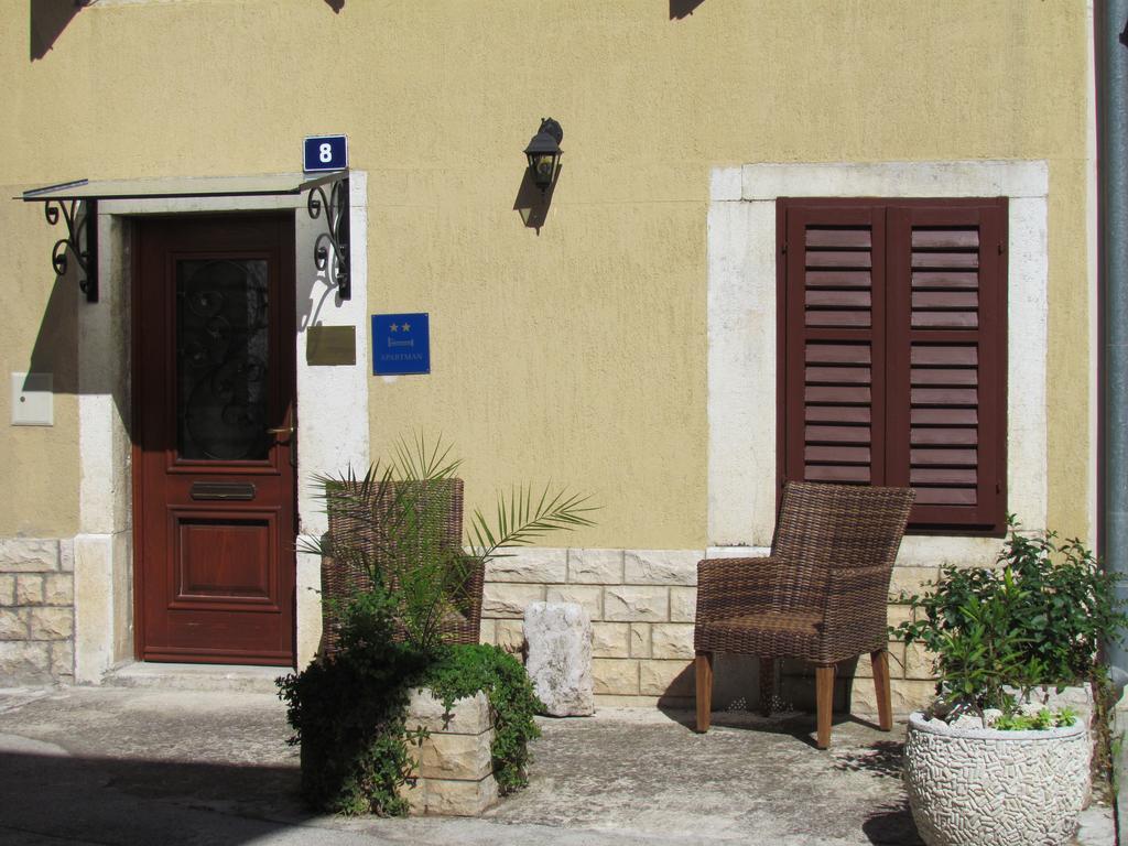 Guesthouse Galeb Врсар Экстерьер фото