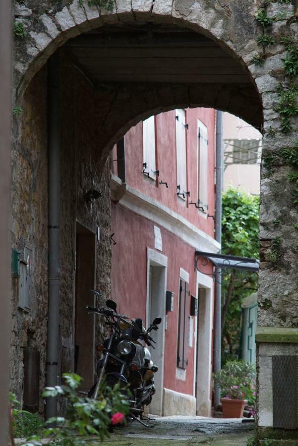 Guesthouse Galeb Врсар Экстерьер фото
