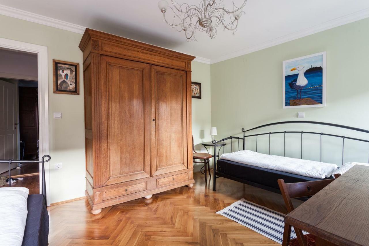 Guesthouse Galeb Врсар Экстерьер фото